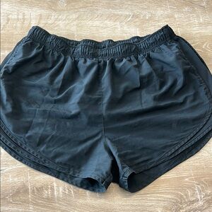 Black Nike Women's Tempo Shorts